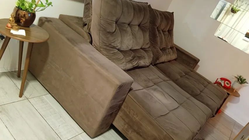 Sofá retrátil 2,50 m,  super confortável 