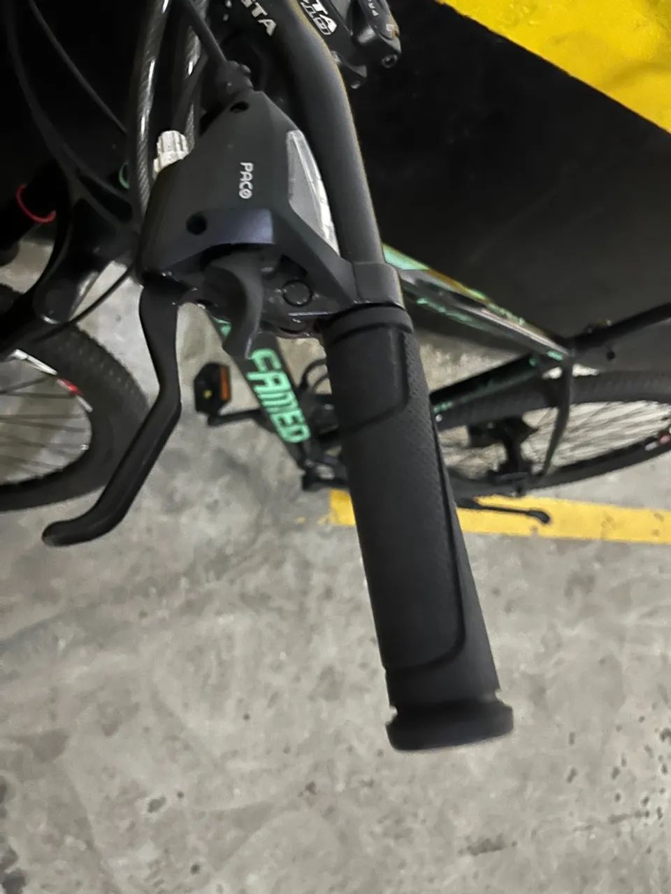 Bicicleta 18 marchas - Aro 29 - Foto 5