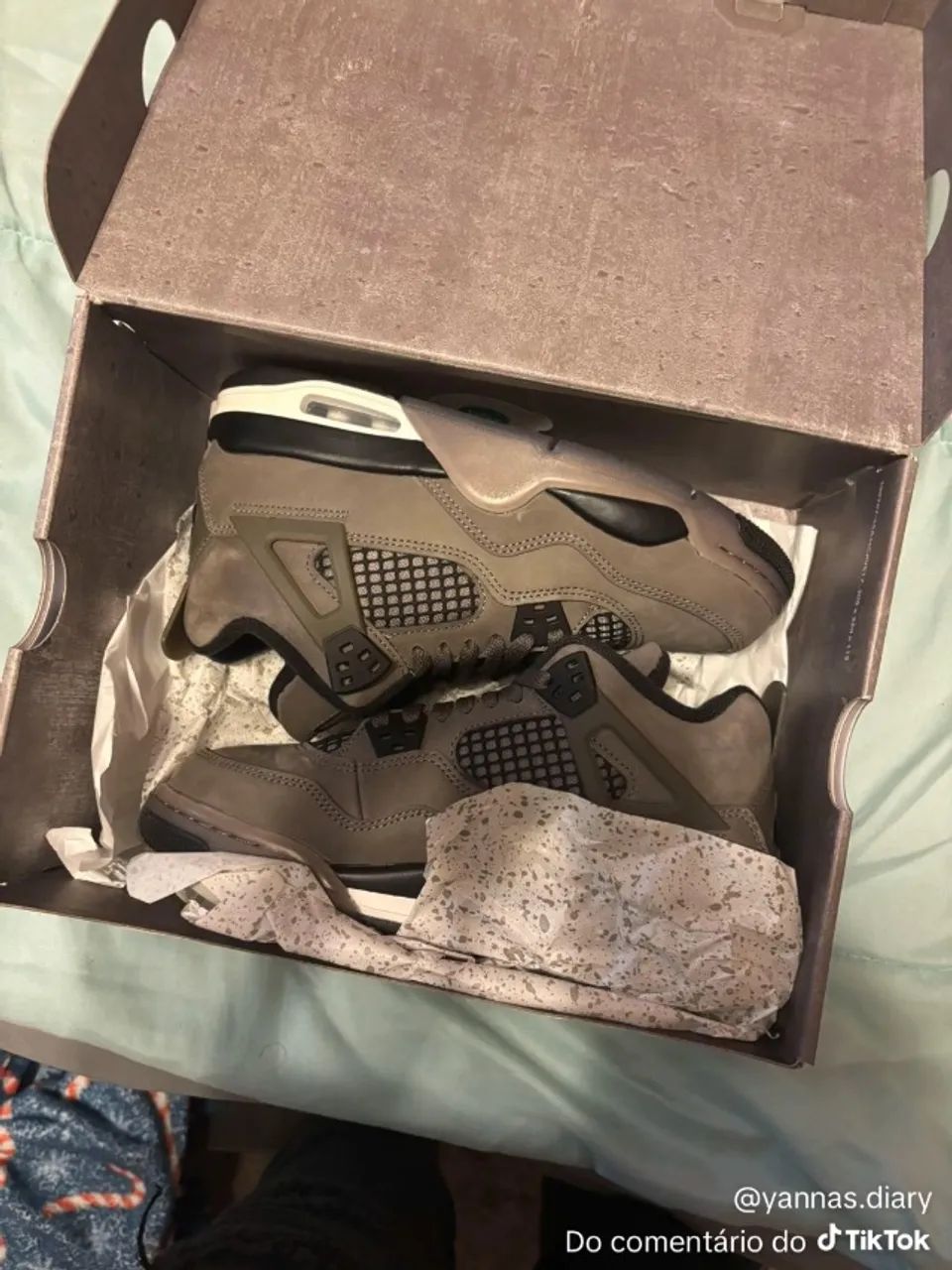 jordan 4 cave stone