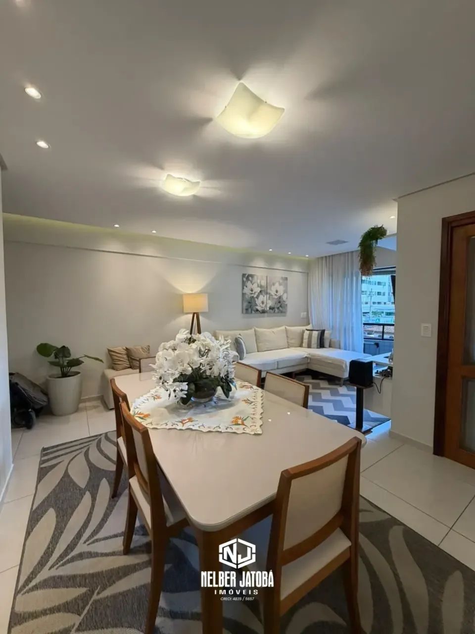 Ponta Verde | 93m² | 3 Quartos | 2 Vagas - Foto 3