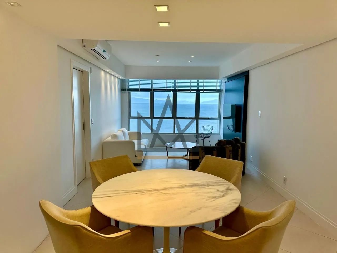 Apartamento com 3 Dormitórios no Centro de Florianópolis - Foto 2