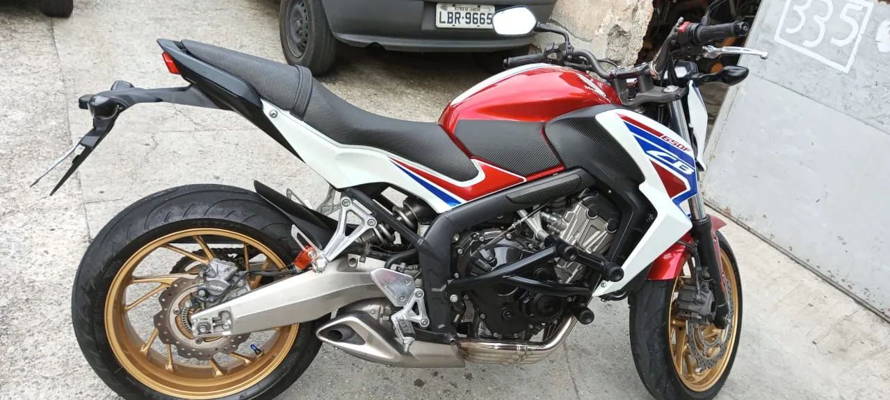 CB 650F - Foto 2