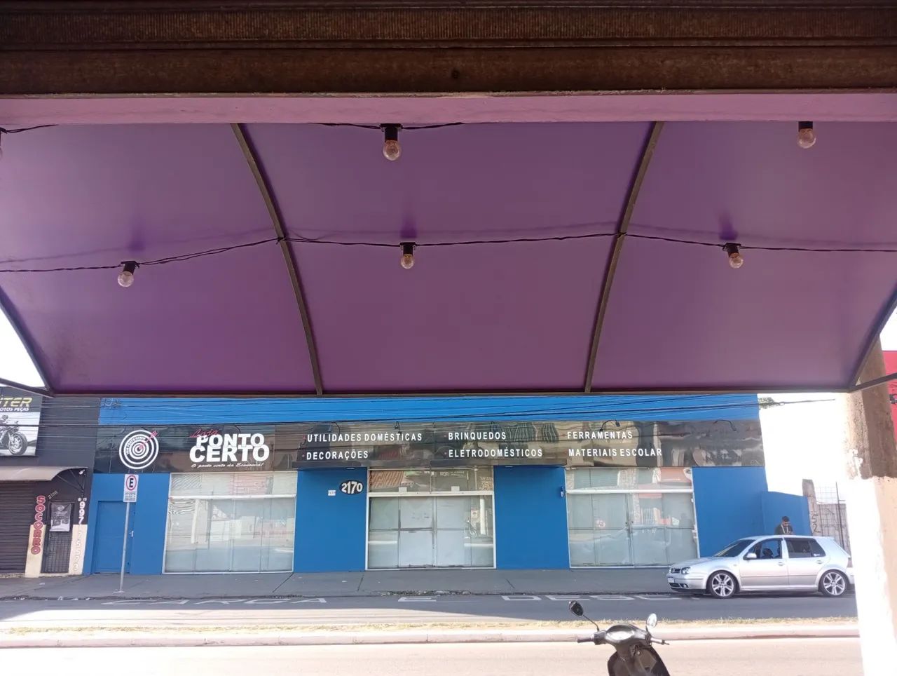 Vende-se Toldo 
