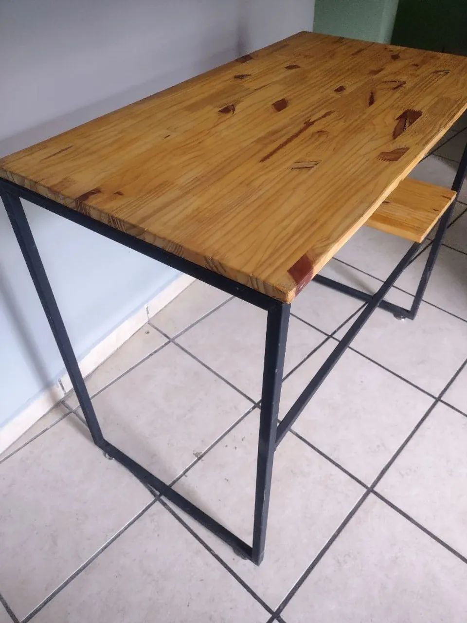 MESA MULTI USO 
