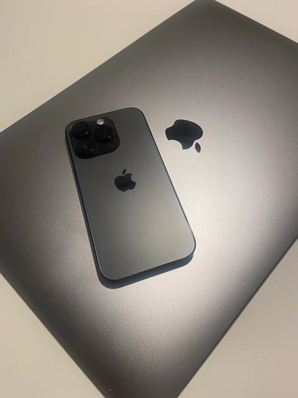 iPhone 14 Pro 128GB Preto - Impecável
