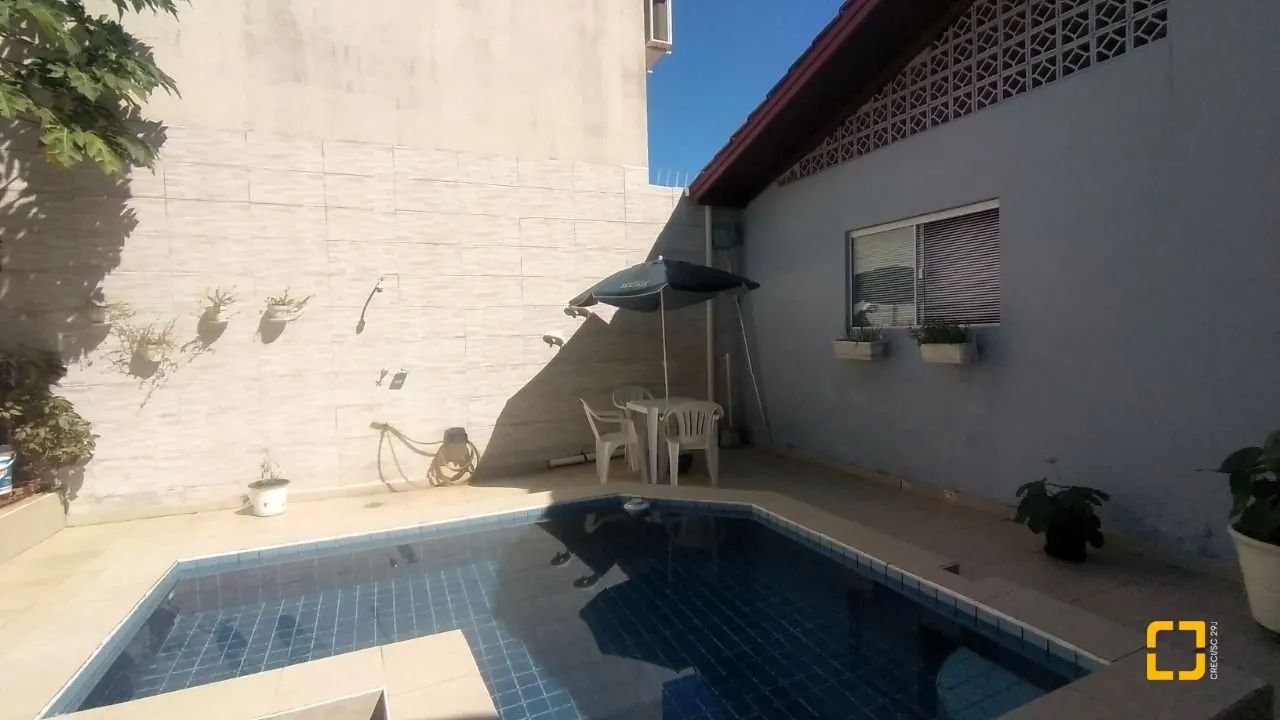 Casa com 4 quartos, piscina no Monte Verde, Florianópolis - Foto 4