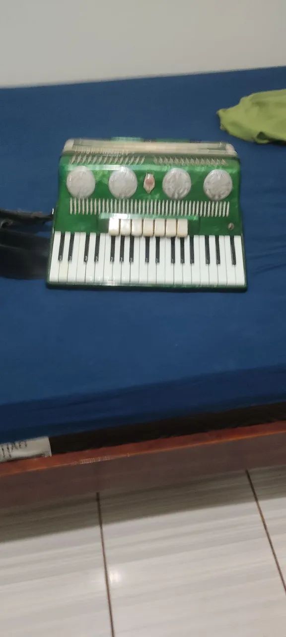 Acordeon 80 baixos - Foto 3