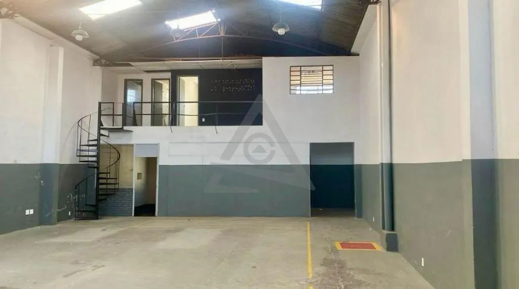Galpão à venda em Campinas, Vila Marieta, com 247 m² - Foto 2