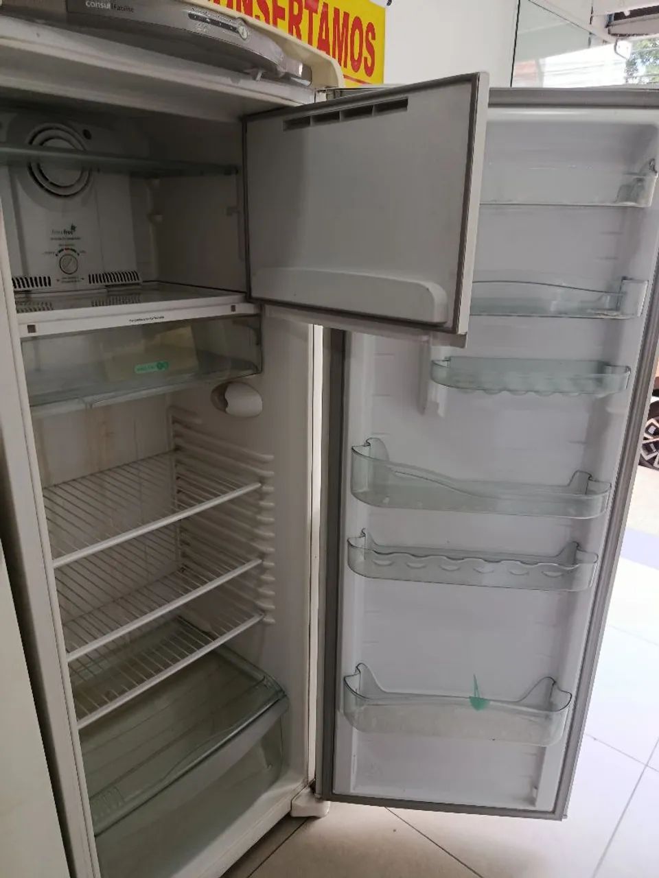 Geladeira Consul 270 - Foto 2