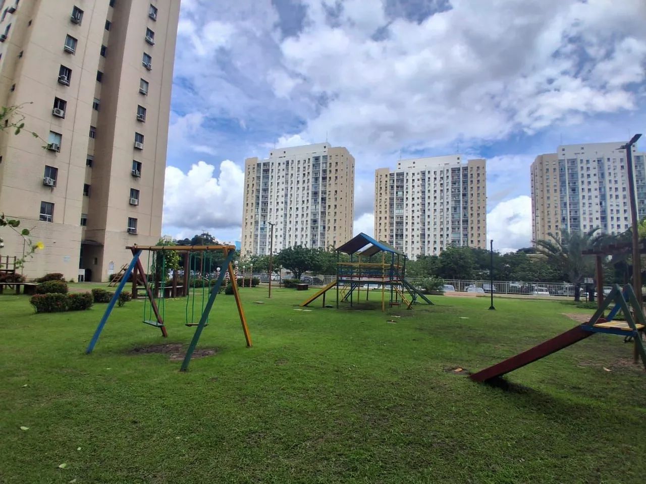 Apartamento com 3 quartos sendo duas suites - Foto 3