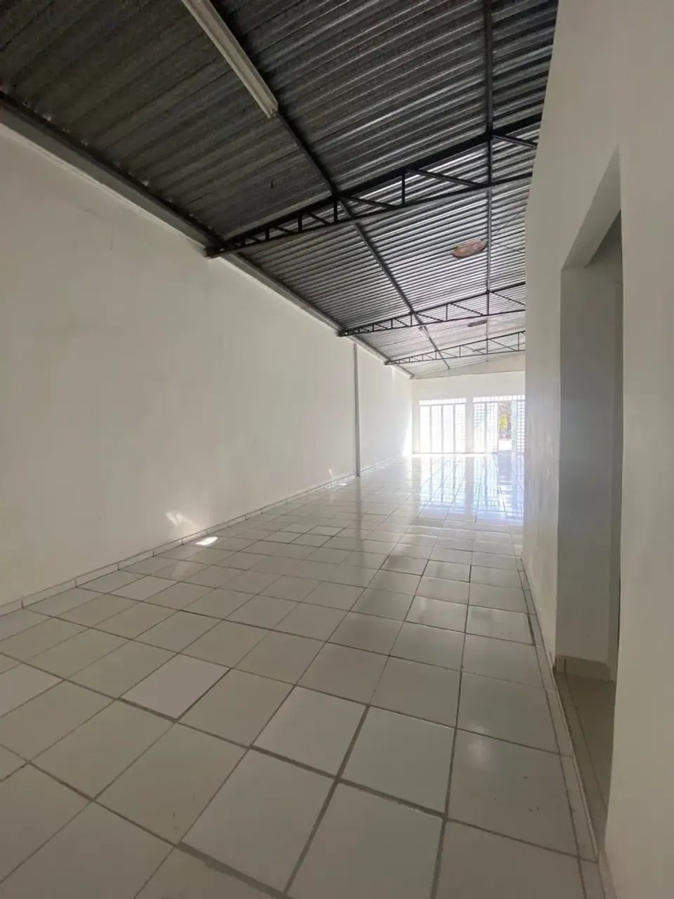 Salão comercial na mascarenhas de Moraes