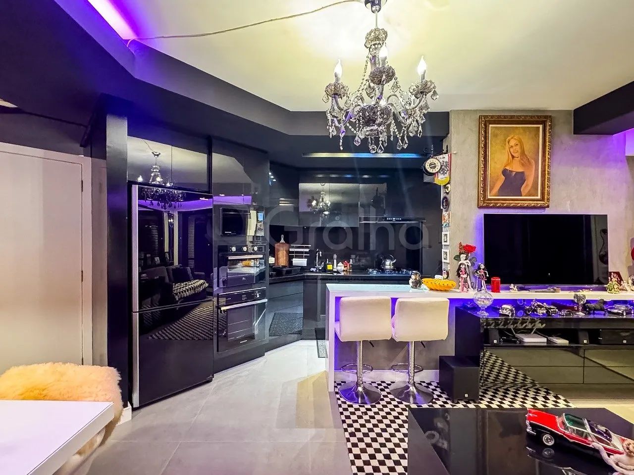 Apartamento com 2 quartos (1 suite) com 55m² no Itacorubi. - Foto 3