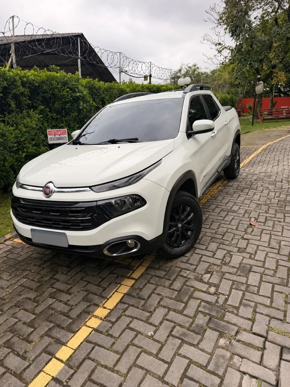 Fiat Toro Toro Opening Edition 1.8 16V Flex Aut. 2017