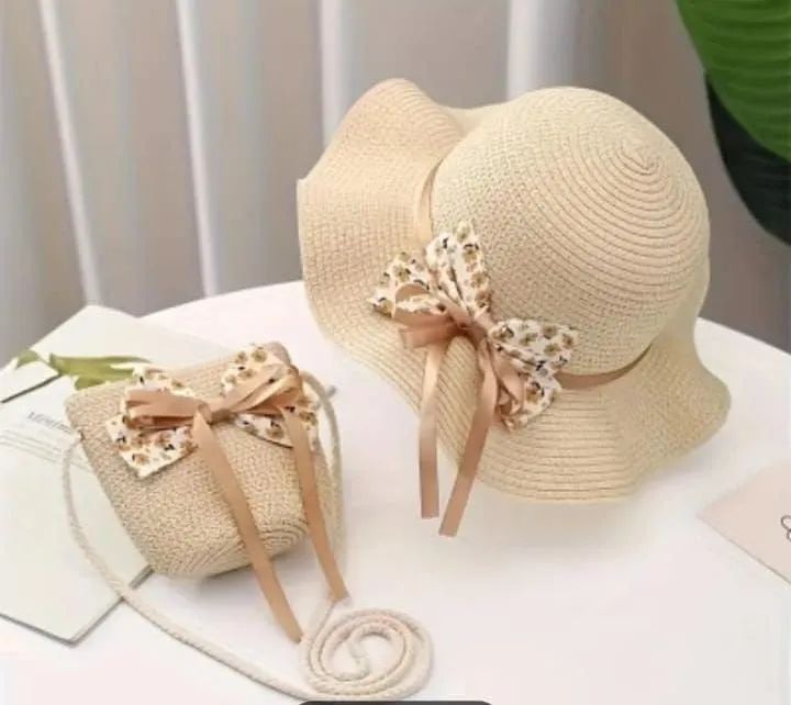 Moda praia Infantil - Chapéu e Bolsa
