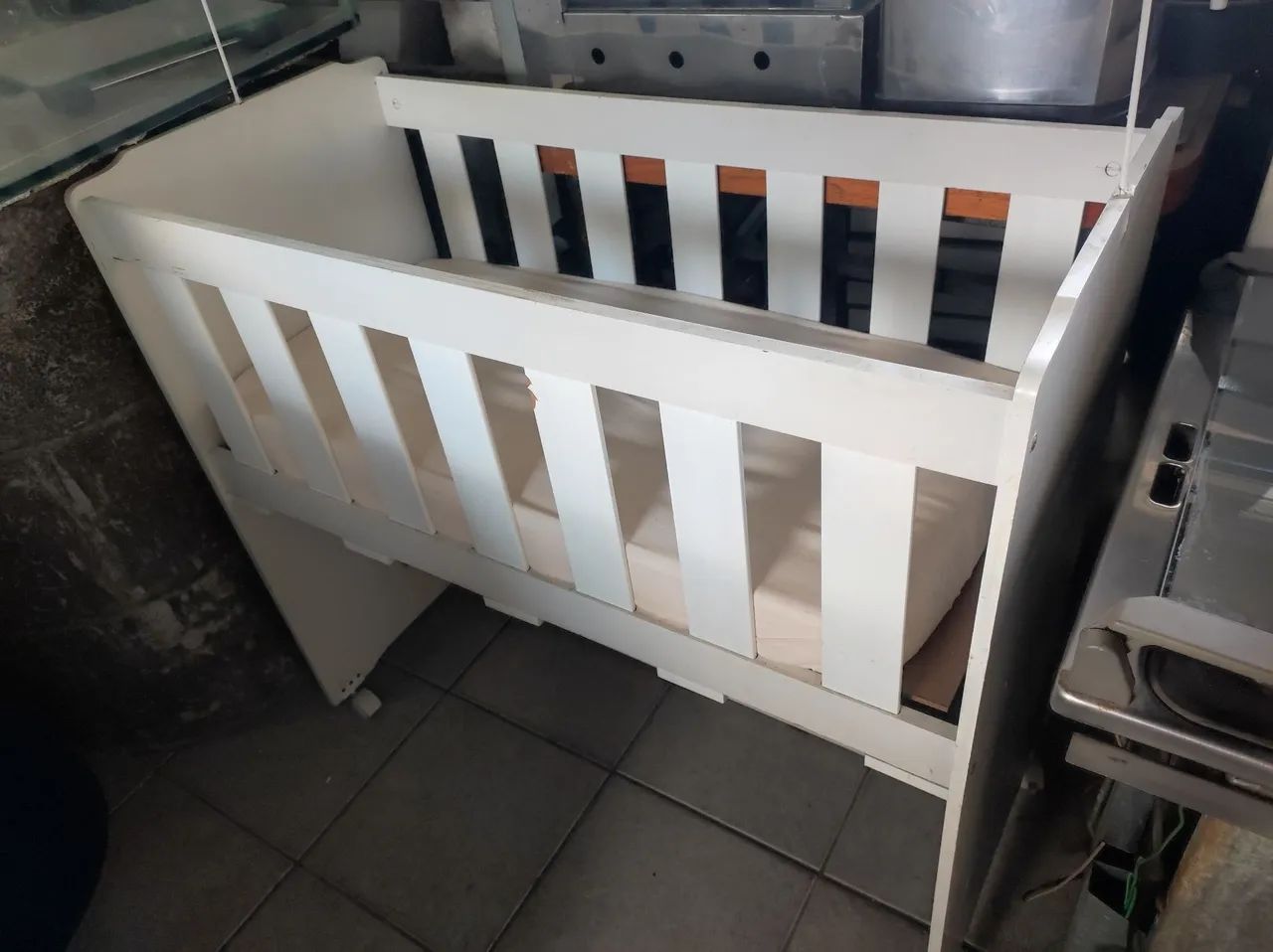 Berço infantil com colchão  - Foto 2