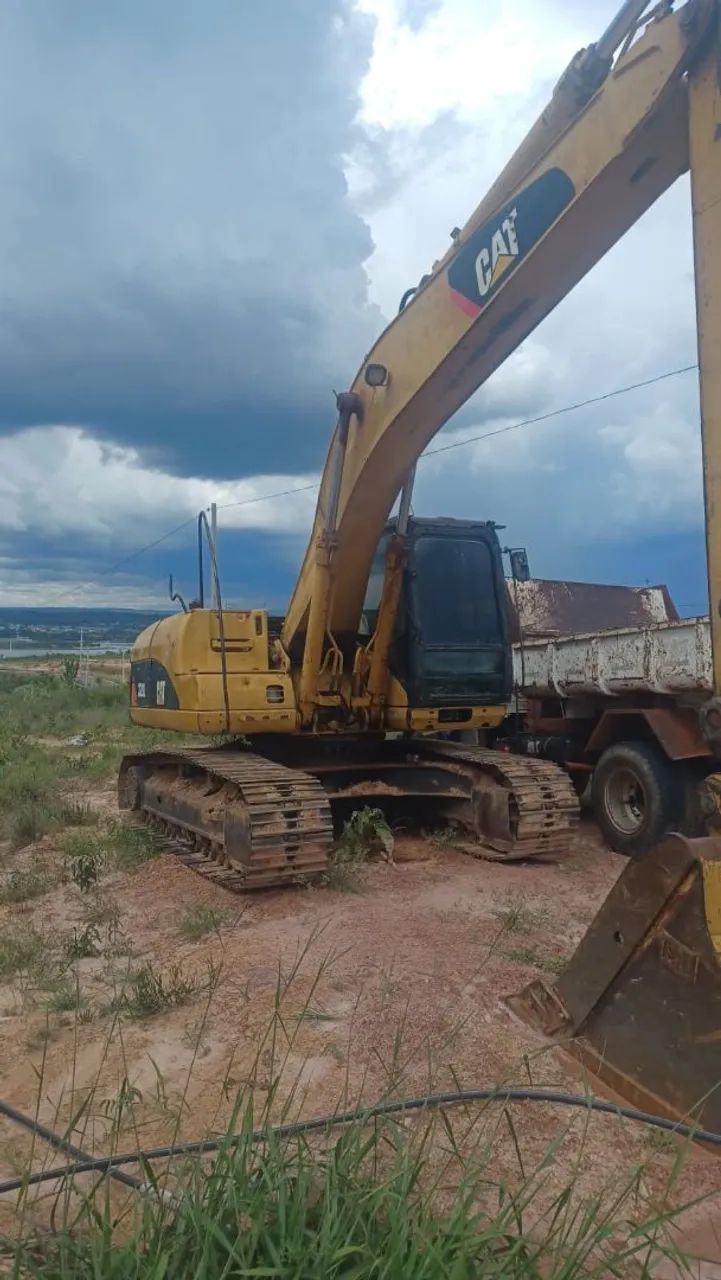 ESCAVADEIRA CAT 320 D - Foto 4