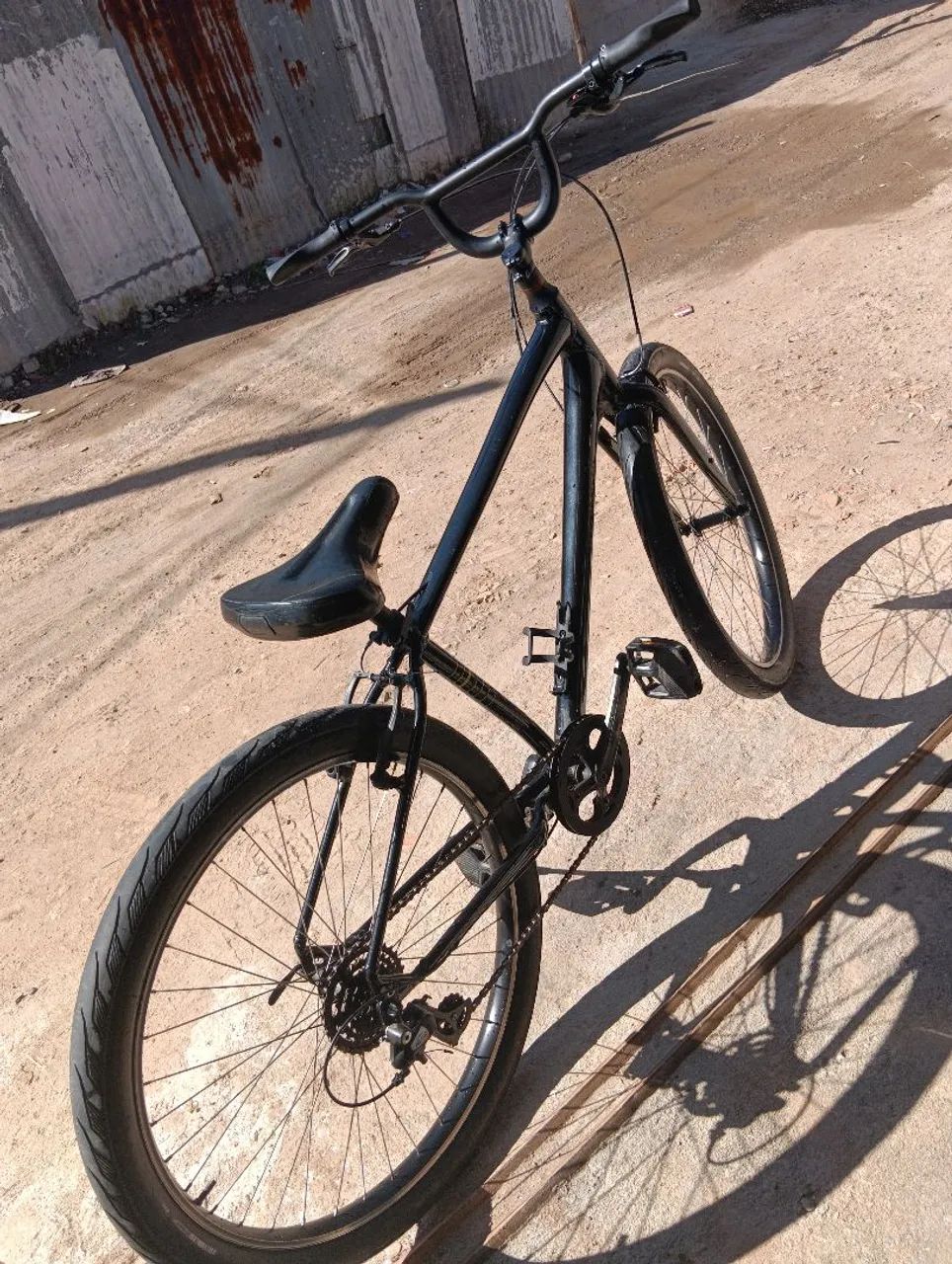 Vendo essa bicicleta aro 26 - Foto 2