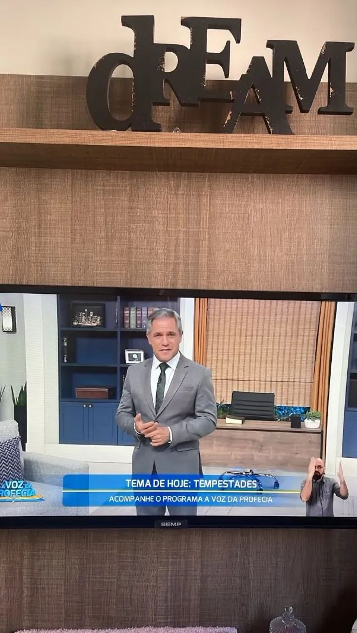 Tv 65