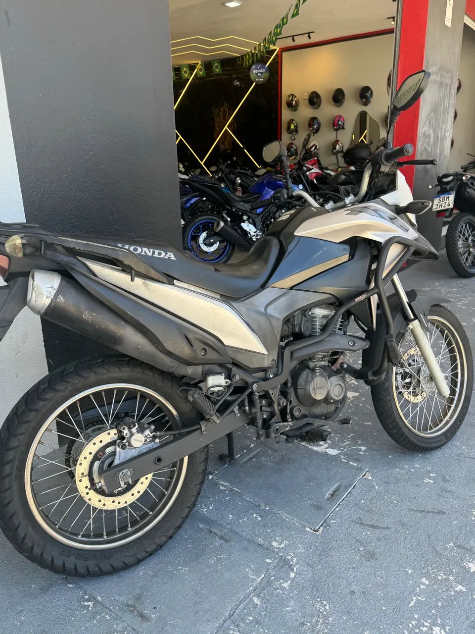VENDO OU TROCO XRE/190 - Foto 3