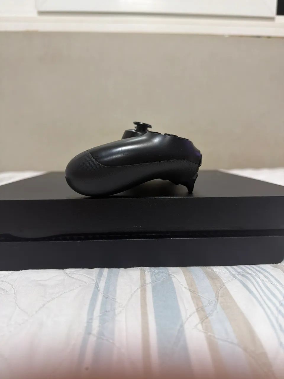 PLAYSTATION 4 - Foto 3