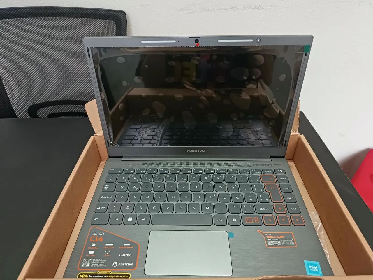 Vendo notebook semi novo 