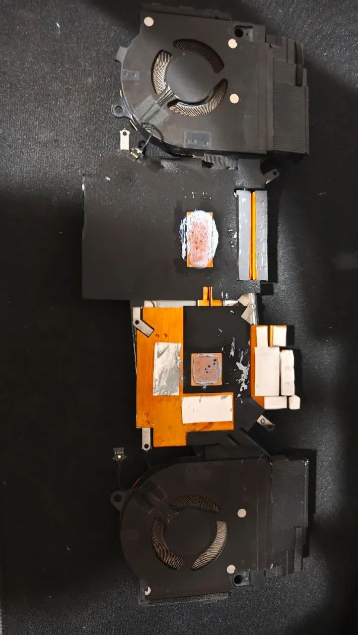 Peça de notebook Dell g15 