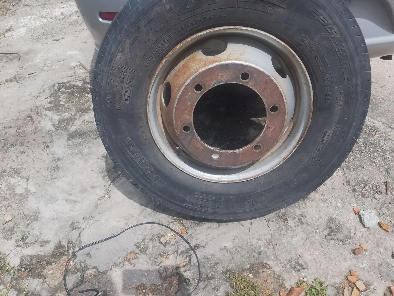 Peneu para estepe de caminhão 3/4 wkv - Foto 2