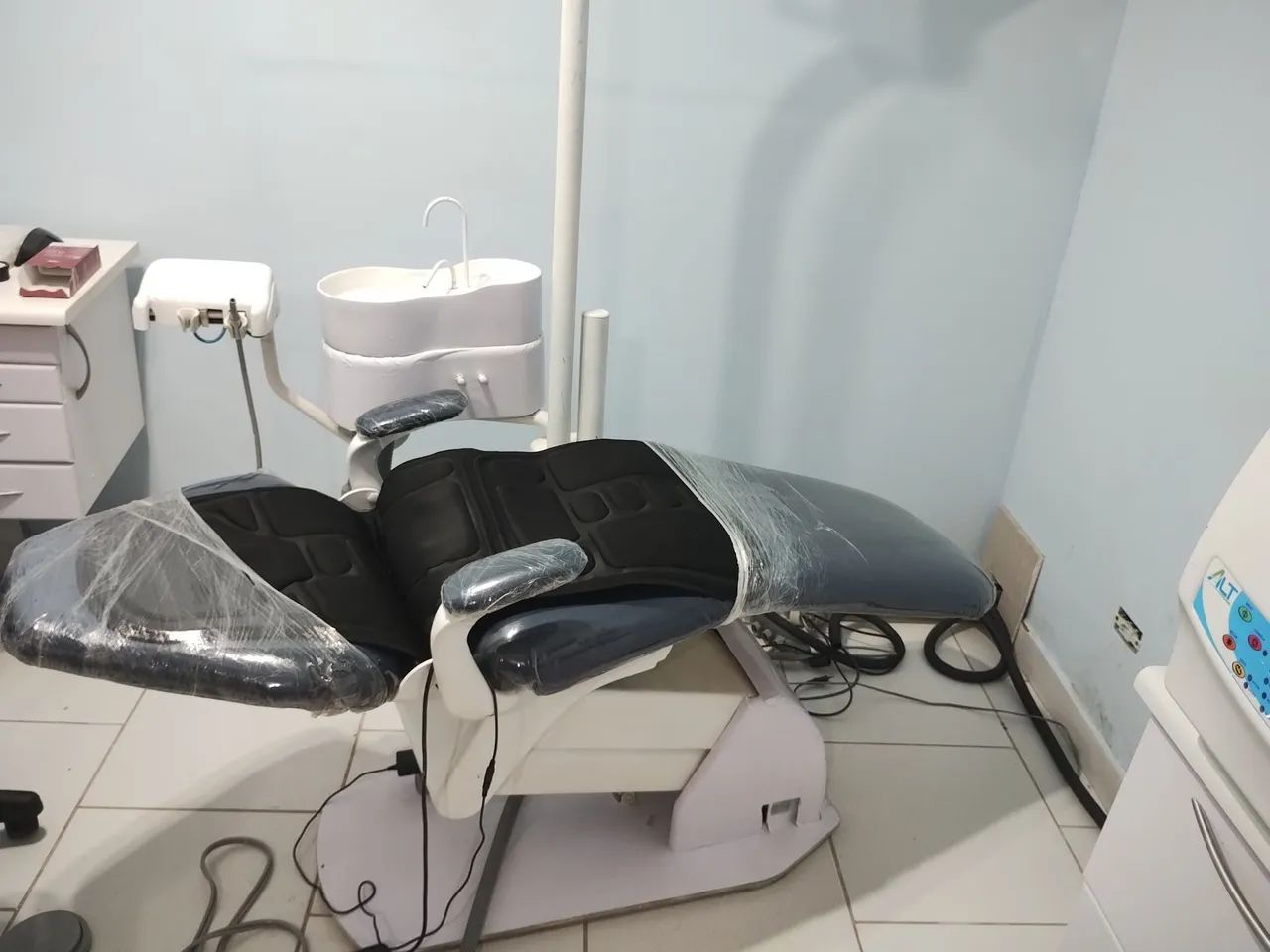 VENDO EQUIPAMENTOS DE CONSULTÓRIO ODONTOLÓGICO