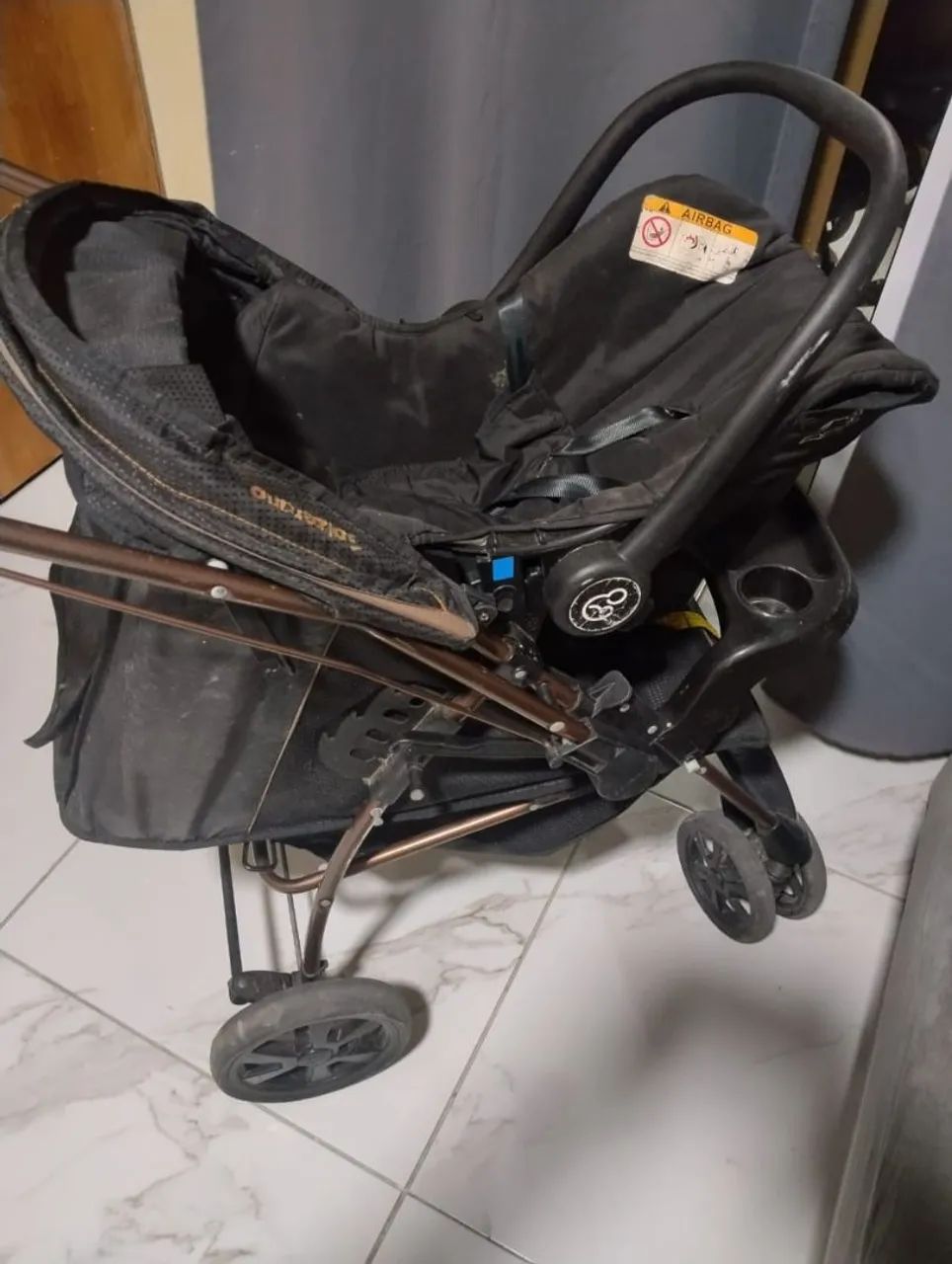 Carrinho + Bebê Conforto Galzerano
