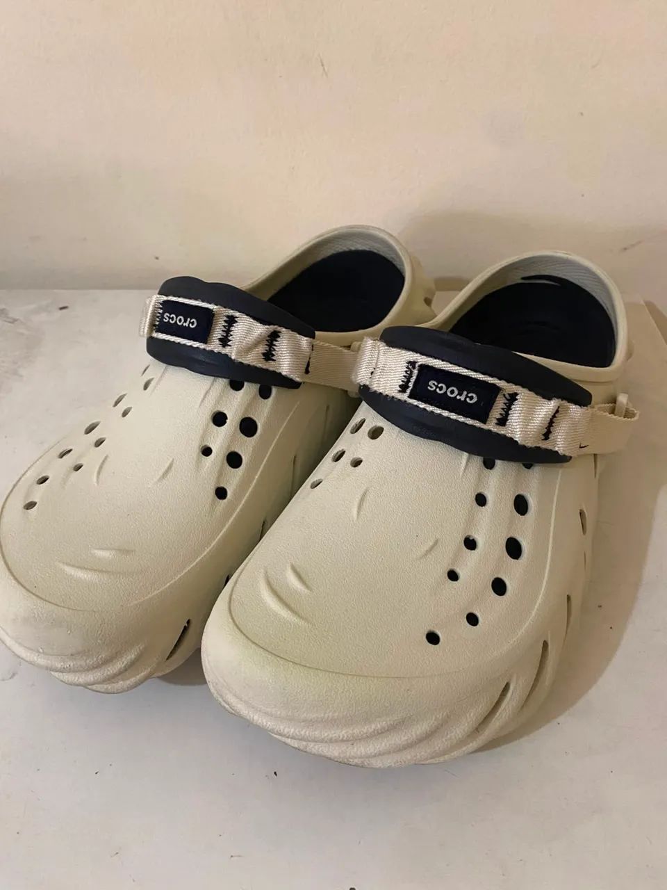 crocs  - Foto 4
