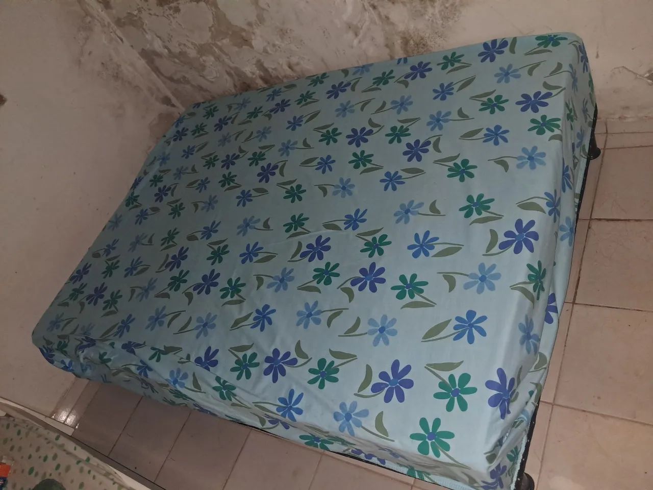 Cama box