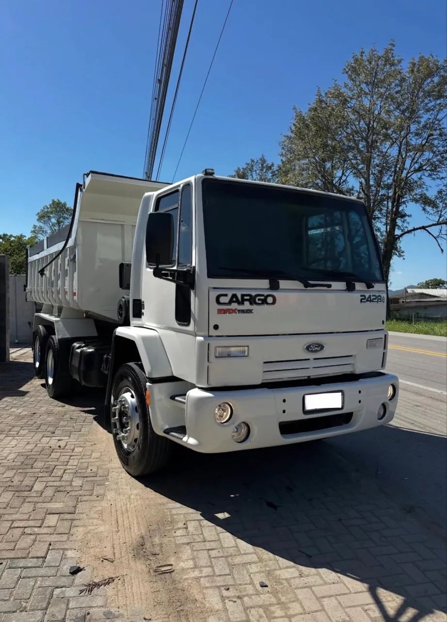 Ford Cargo 2428e Caçamba - Foto 2