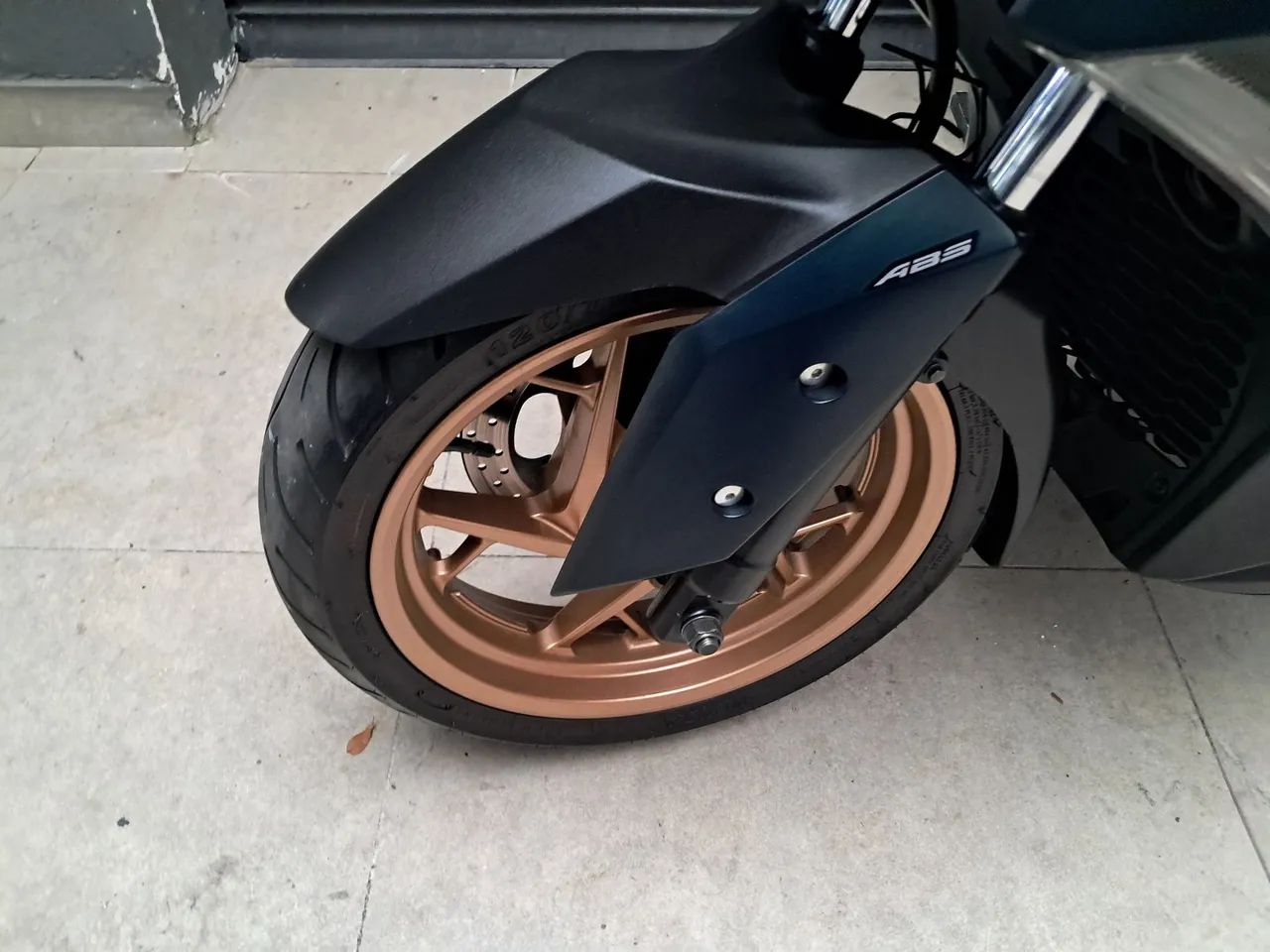YAMAHA Xmax 250 - Foto 4