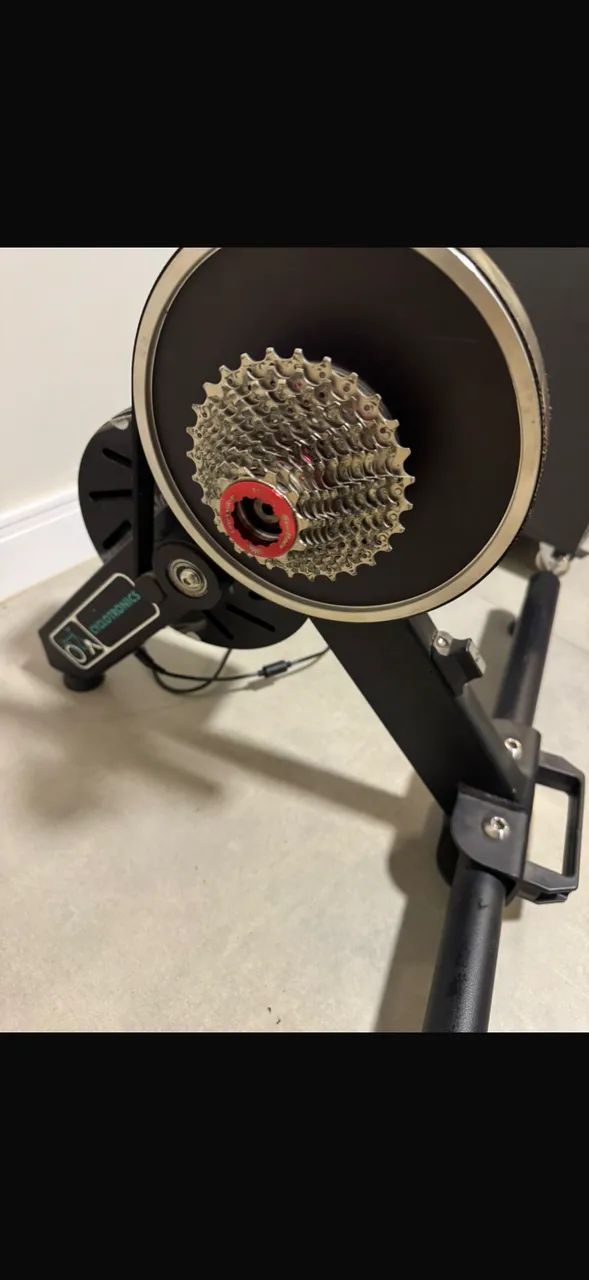 Rolo bike. Marca: Cyclotronics (Smart Trainer)  - Foto 2