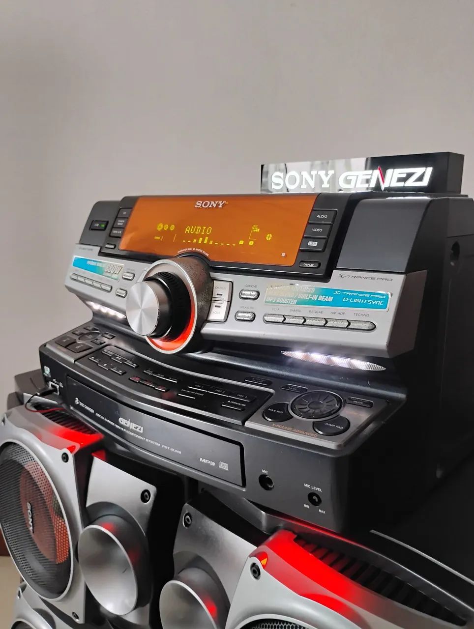 Som Sony Genezi ZUX9 (((Ler o anúncio!!!))) - Aparelhos de Som