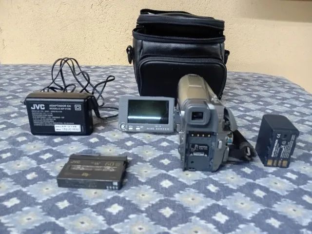 filmadora jvc modelo grd770vb - Foto 3