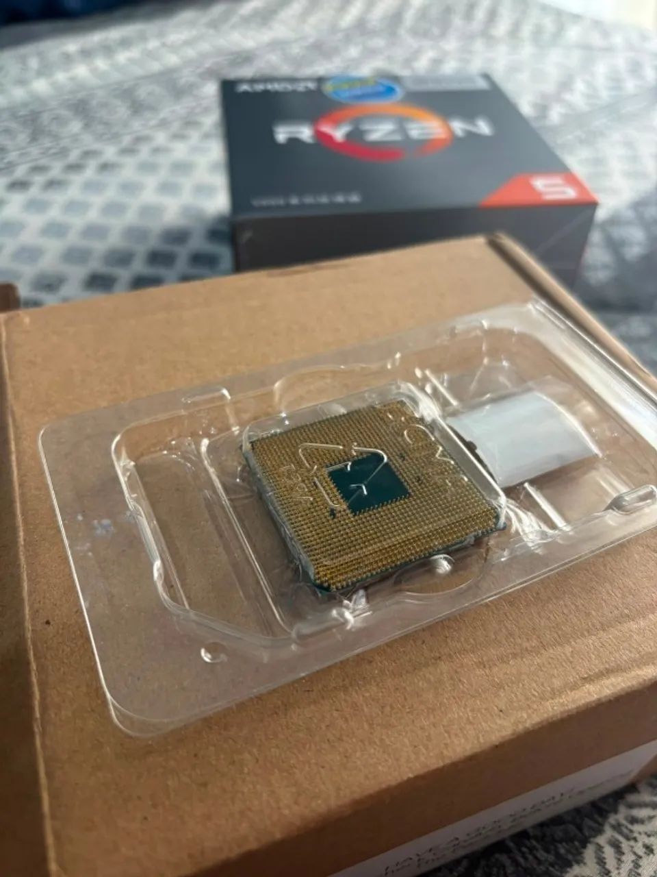 Processador AMD Ryzen 5 5600X - Foto 3