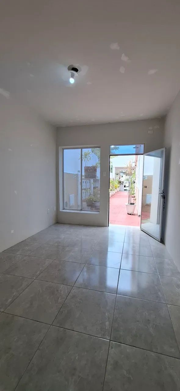 Alugamos 4 salas com 4wc (interligadas)no São José - no térreo com 82m² - Foto 3