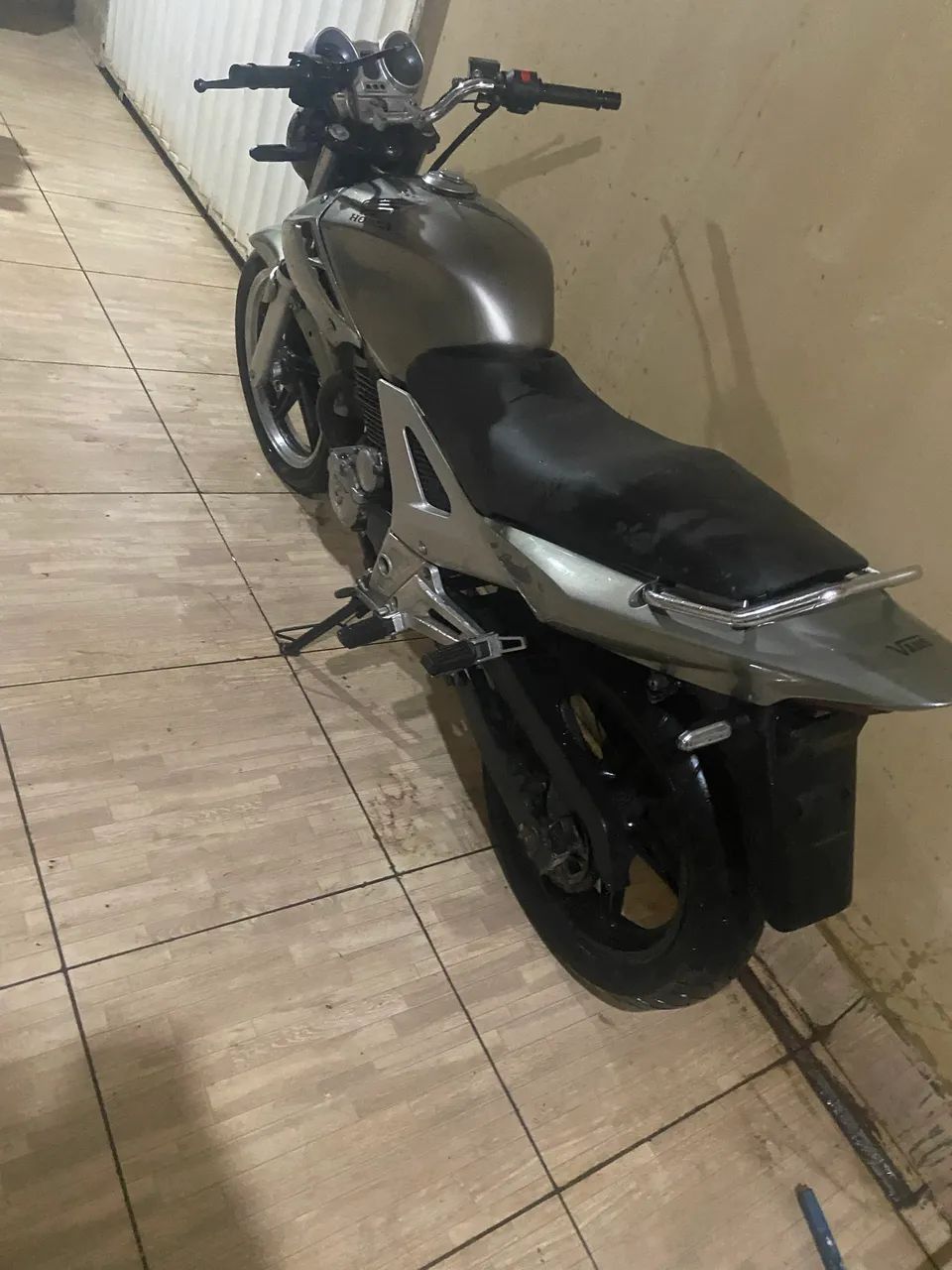 Cbx250 - Foto 3
