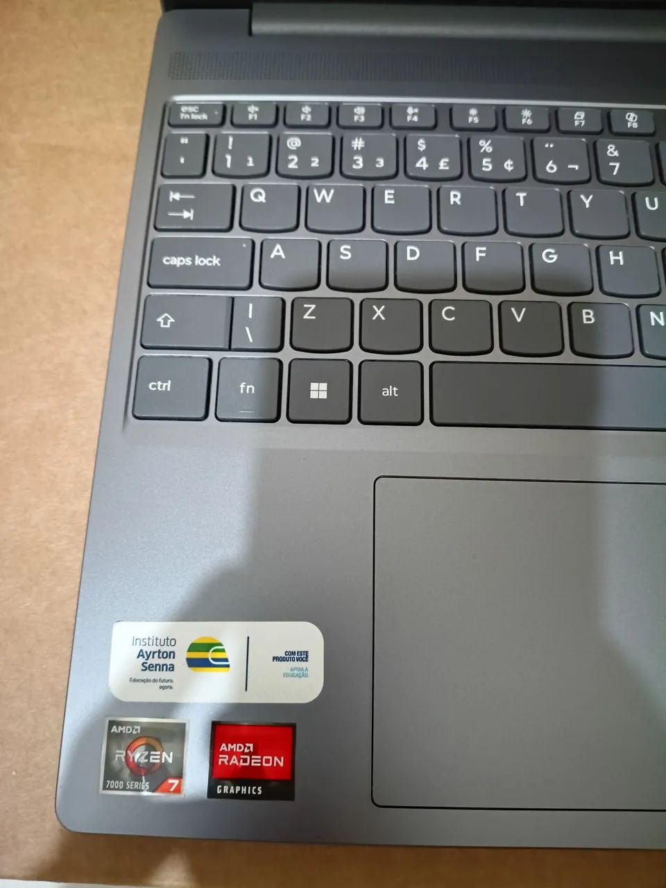 Notebook Lenovo IdeaPad Slim 3 Ryzen 7 Windows 11  - Foto 2