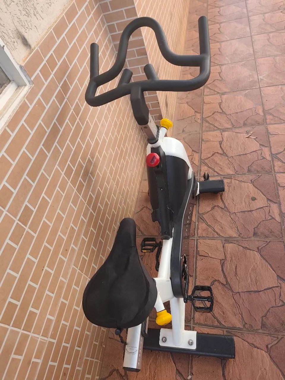 Bike de spinning Matrix liverstrong  - Foto 4