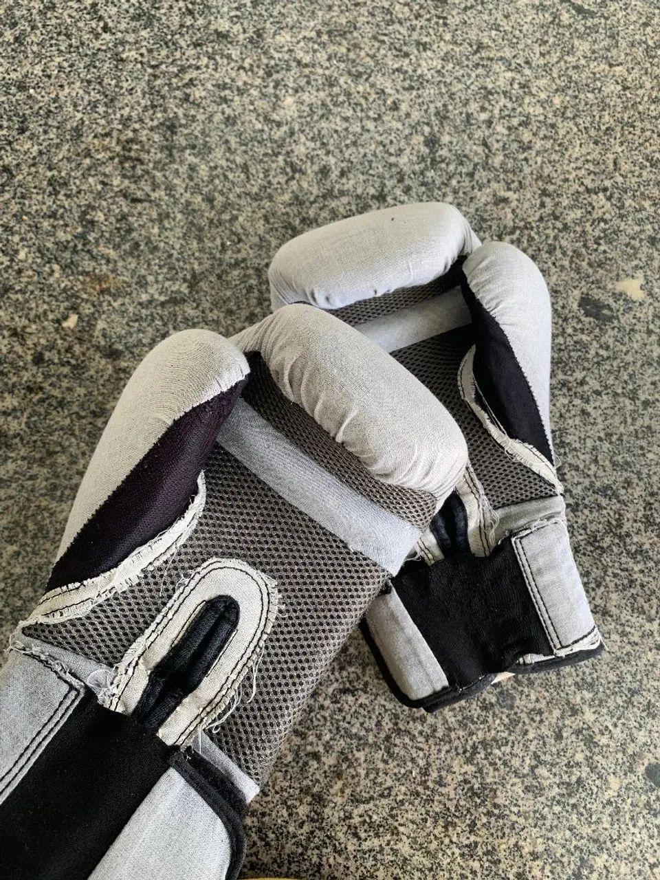 Luvas de Luta da Everlast - Boxe/Muay-Thai  - Foto 3