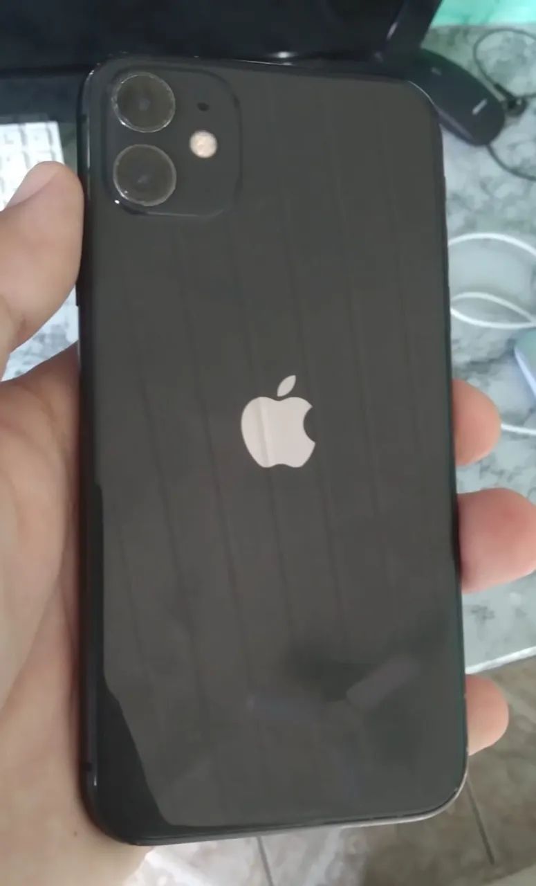 Vendo iphone 11 - Foto 2
