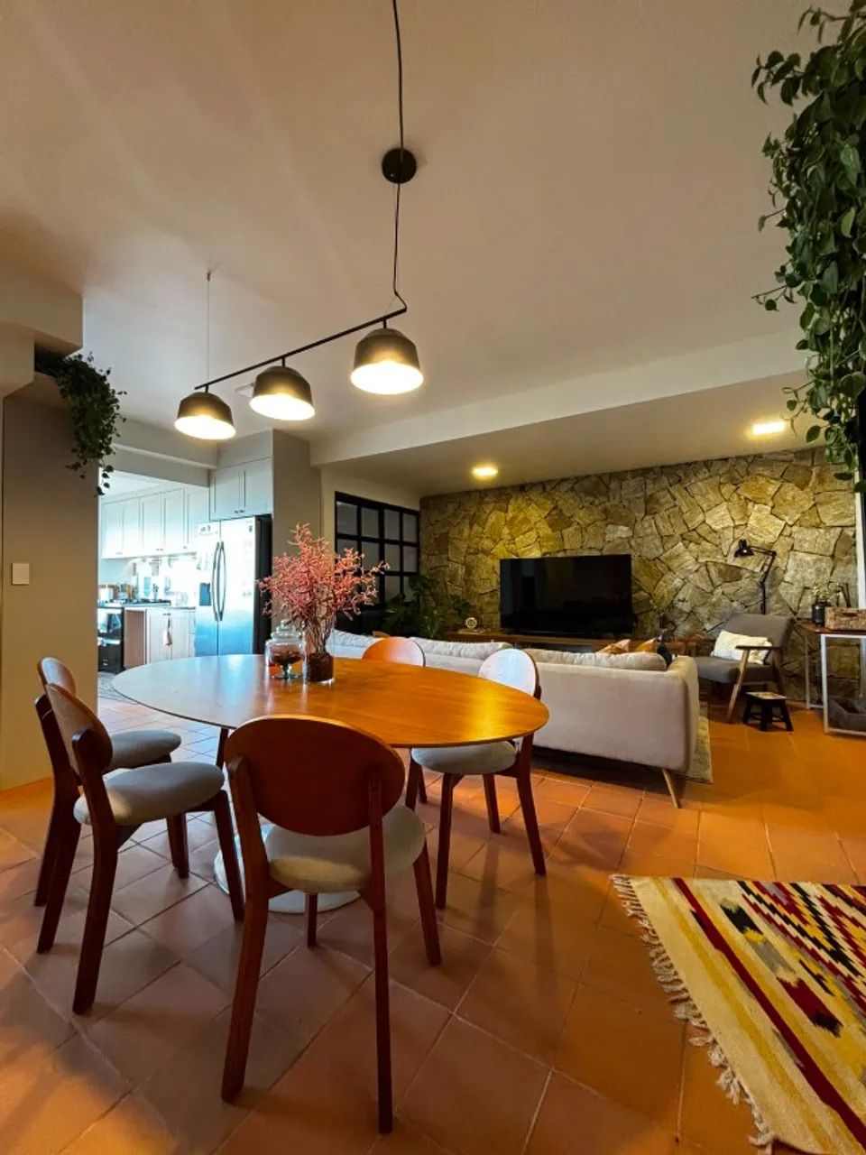 Apto 2 suites vista permanente Campolim