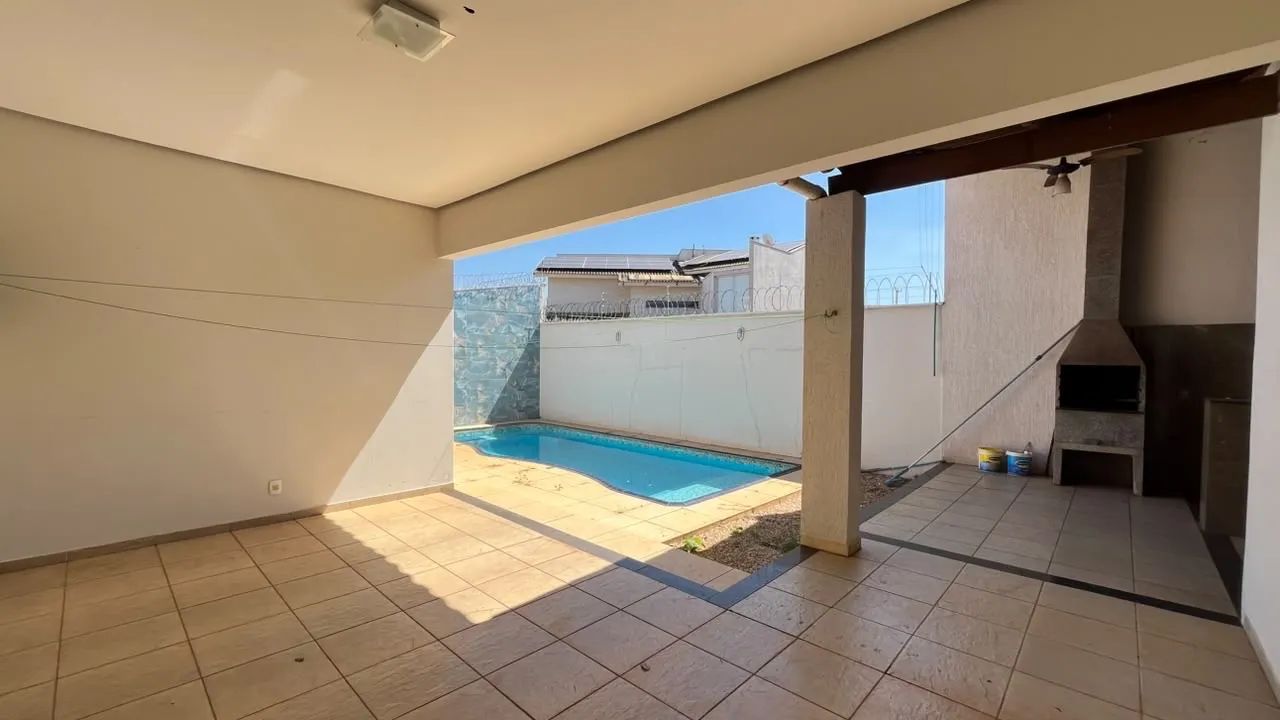 Casa 4 quartos - energia solar e piscina - 208 norte - Foto 3