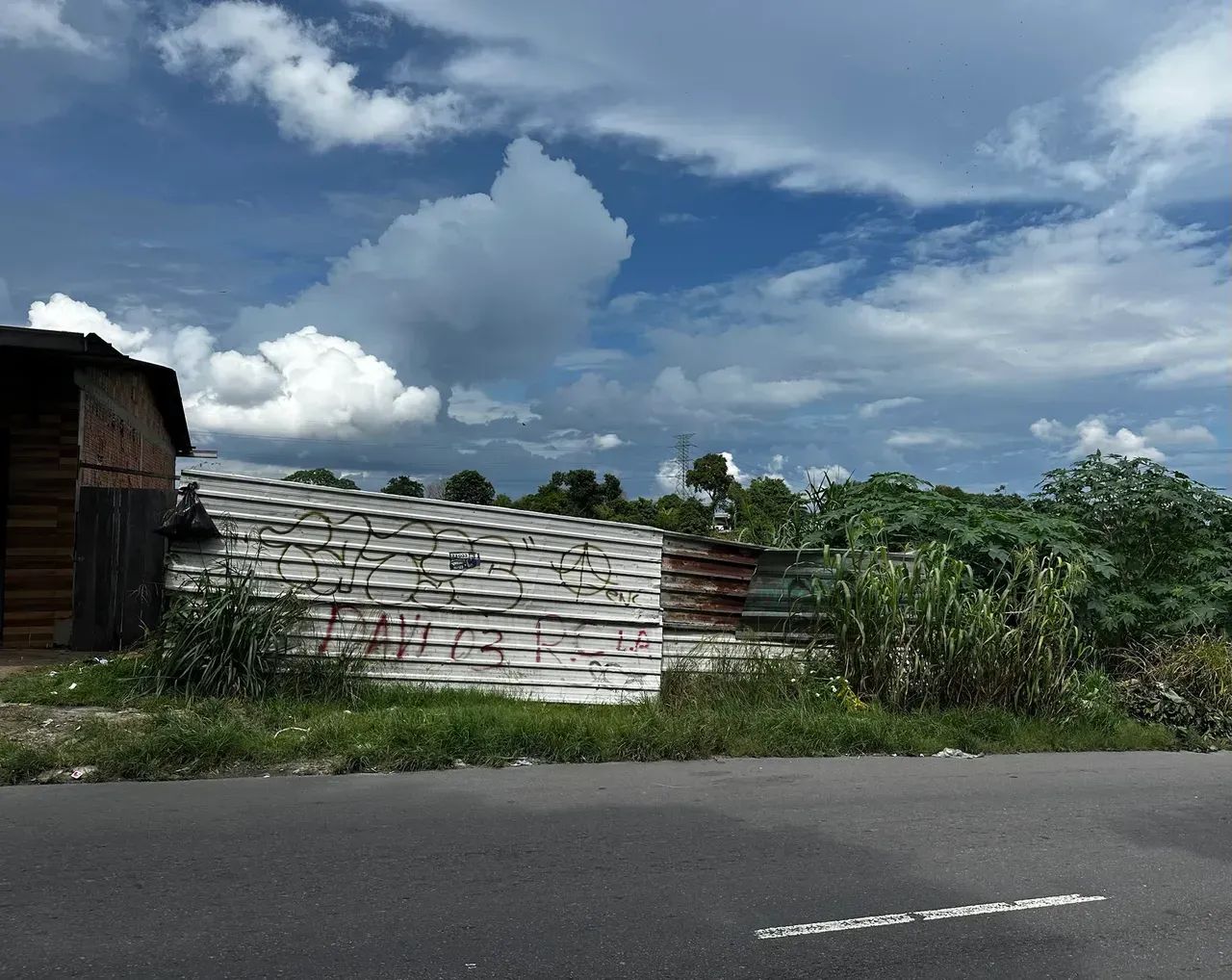 Terreno na Avenida principal do Nova Cidade