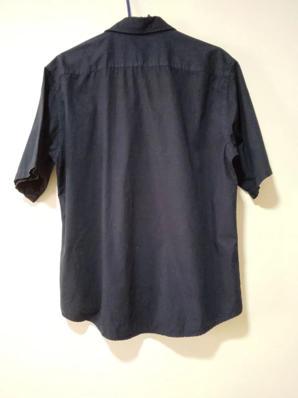 3 Camisas sociais, Tamanho M  - Foto 3