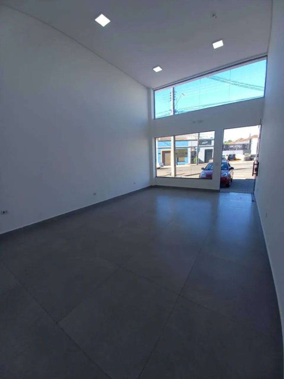 Excelente oportunidade para quem busca um espaço prático, funcional e bem localizado para  - Foto 2