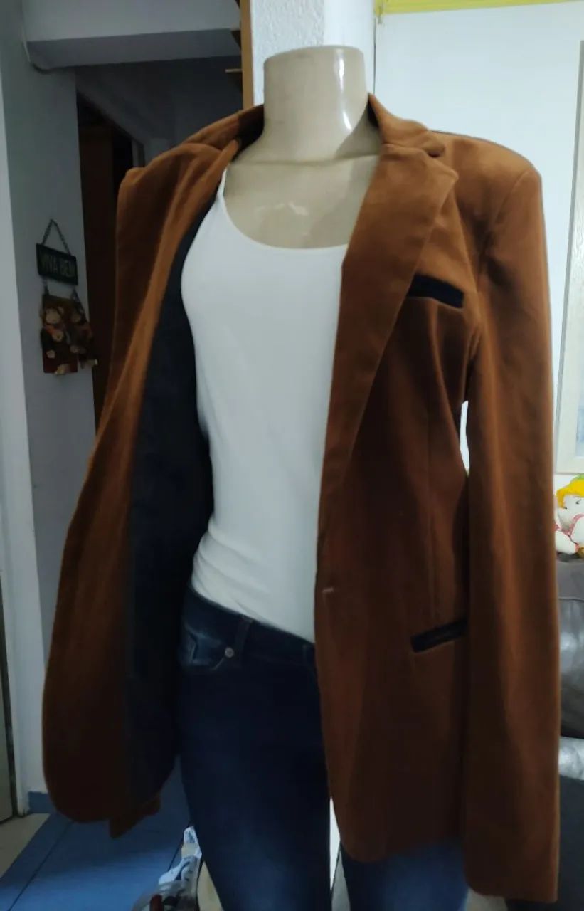 Blazer feminino veste o Tam 44