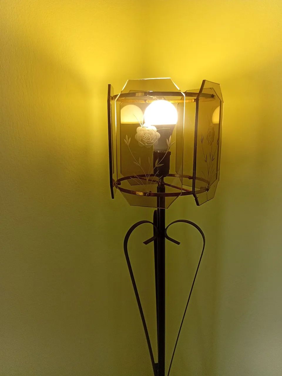 Abajur antigo retro  raridade  - Foto 4